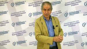 Mario Aguilar presidente nacional colegio de profesores